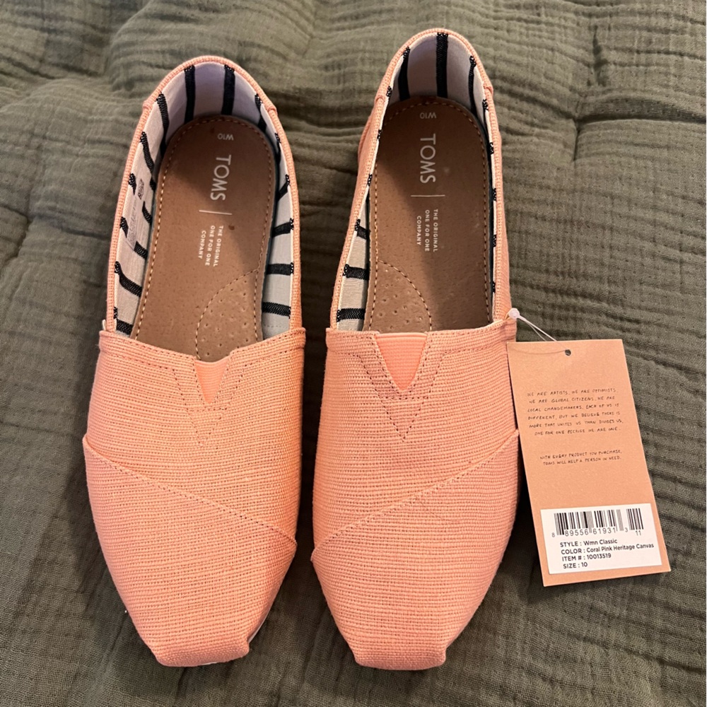 TOMS Women's Peach Canvas Flats